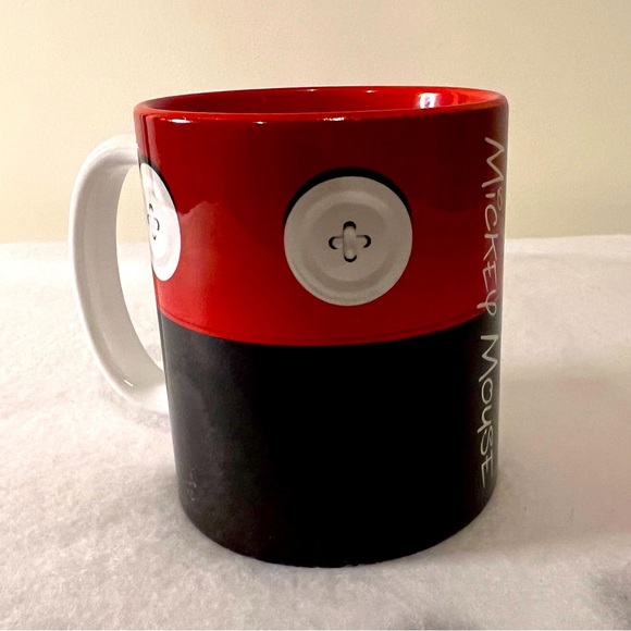*UNIQUE FACTORY ERROR* Authentic Disney Mickey Mouse Mug - Picture 2 of 6